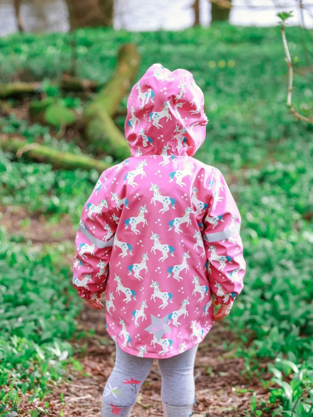 Flying Unicorn Colour Changing Raincoat - Image 4