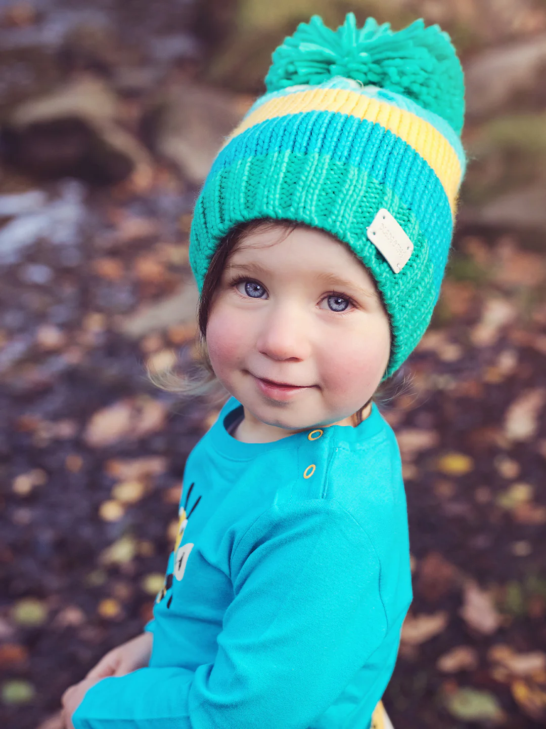 Green & Mustard Bobble Hat - Image 3