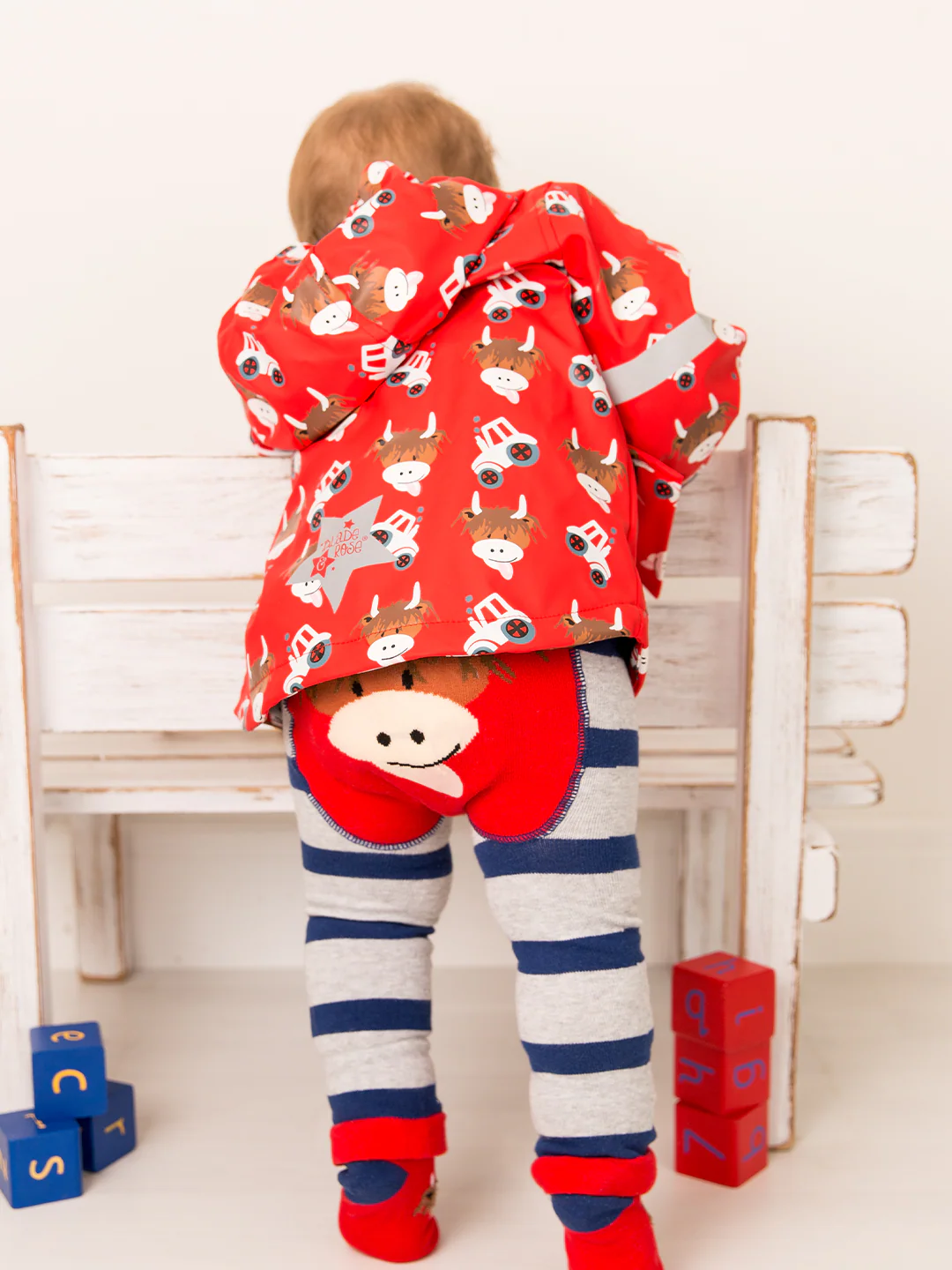 Hamish Highland Cow Raincoat - Image 7