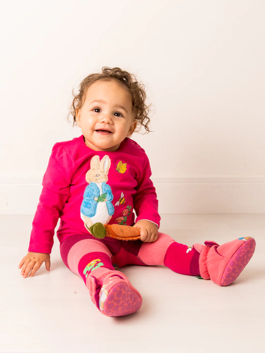Peter Rabbit™ Autumn Leaf Booties - Image 3