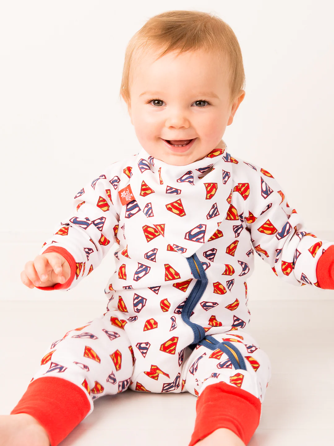 Blade & Rose x Superman™ Bib - Image 3